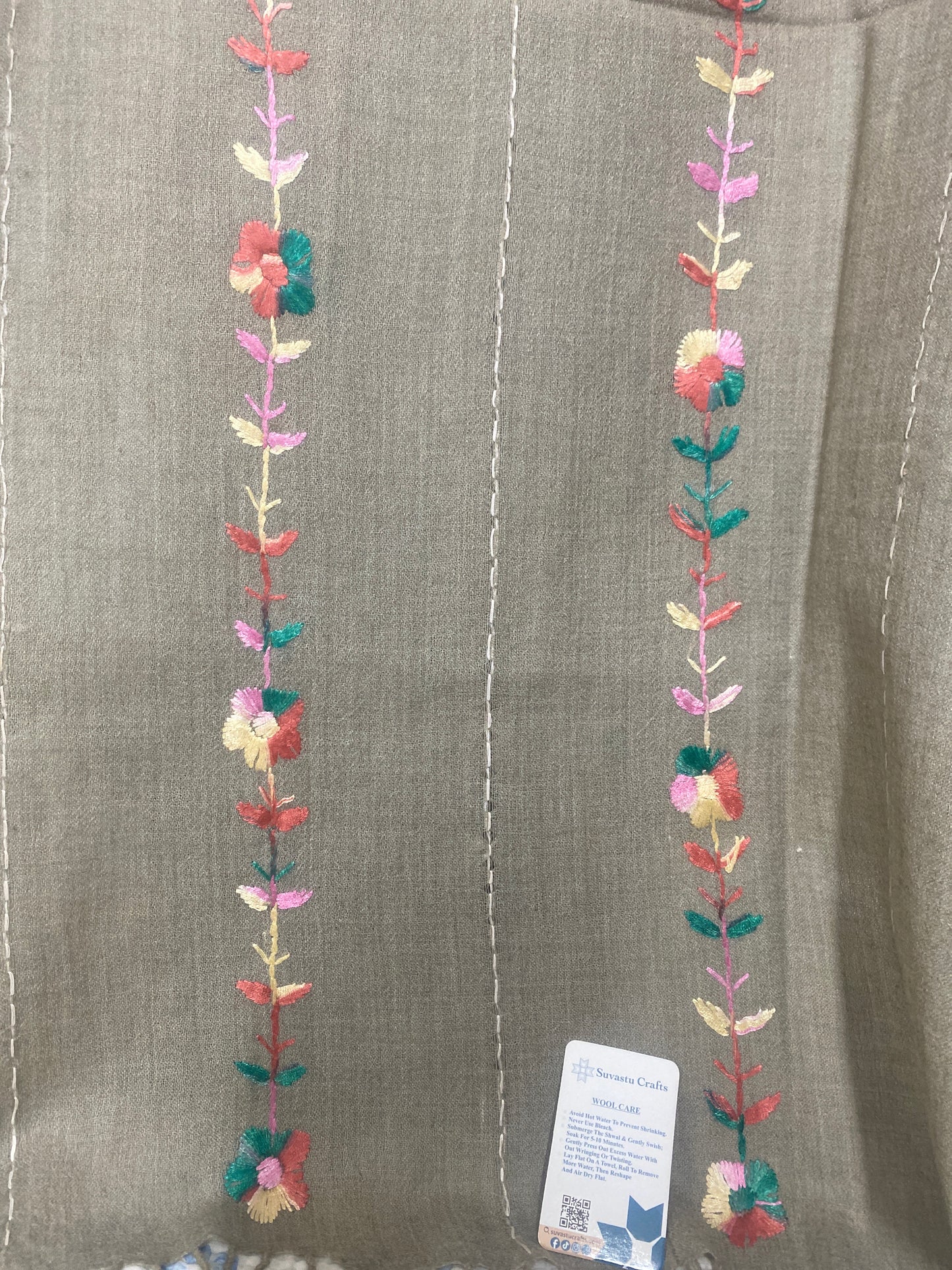 Swati Embroidery Wool Gray