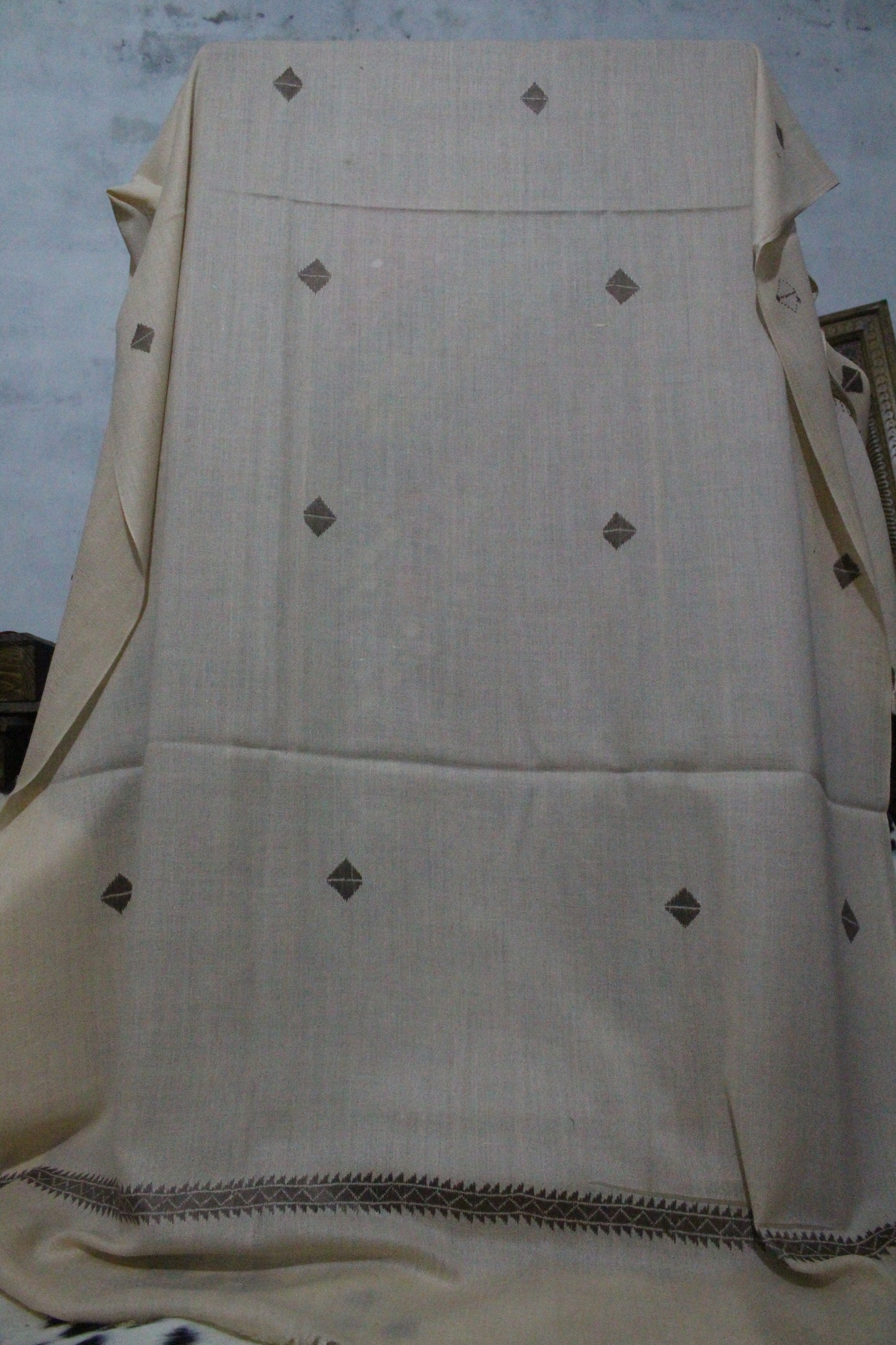 Swati Embroidery Wool Brown