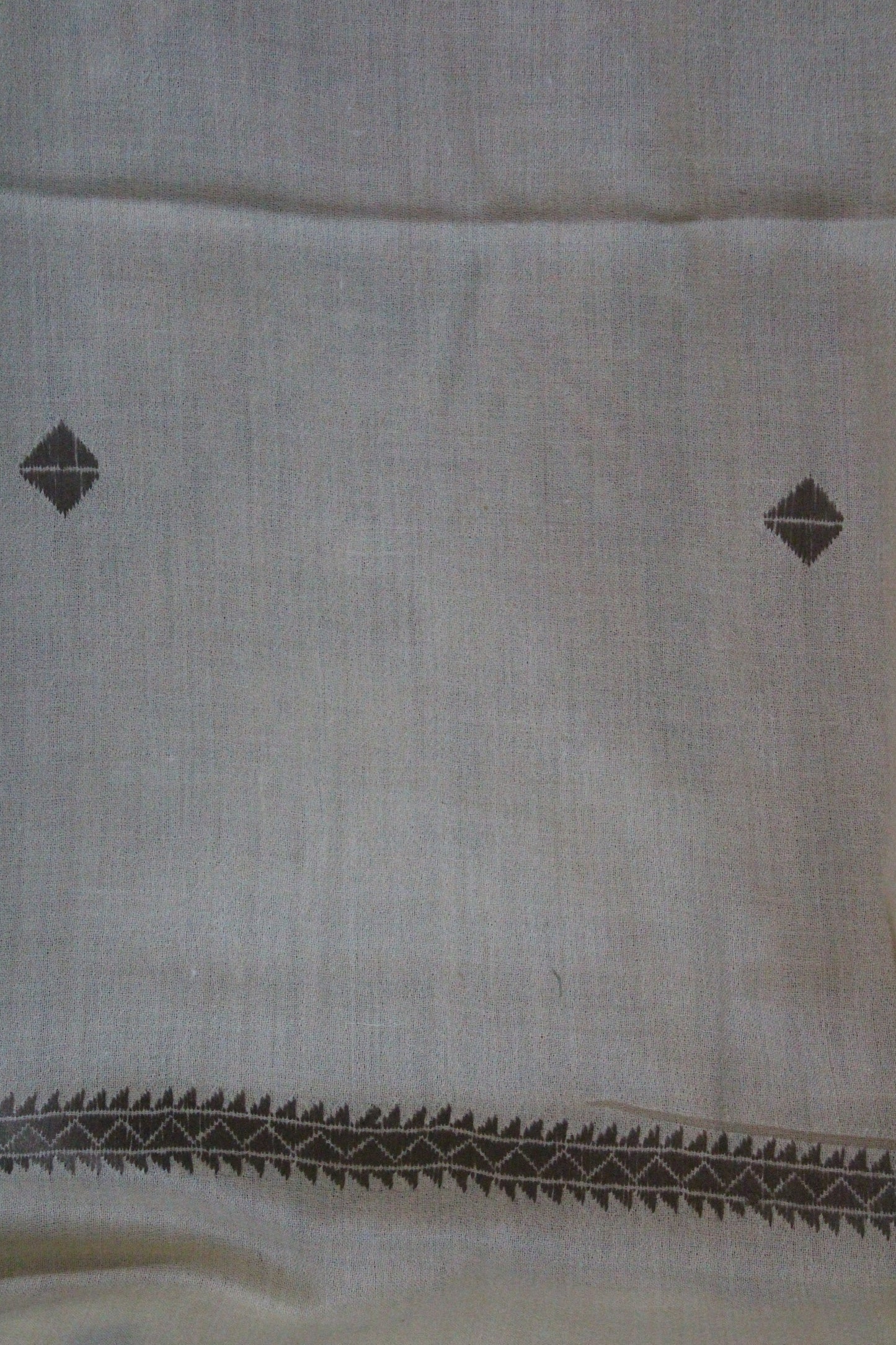 Swati Embroidery Wool Brown
