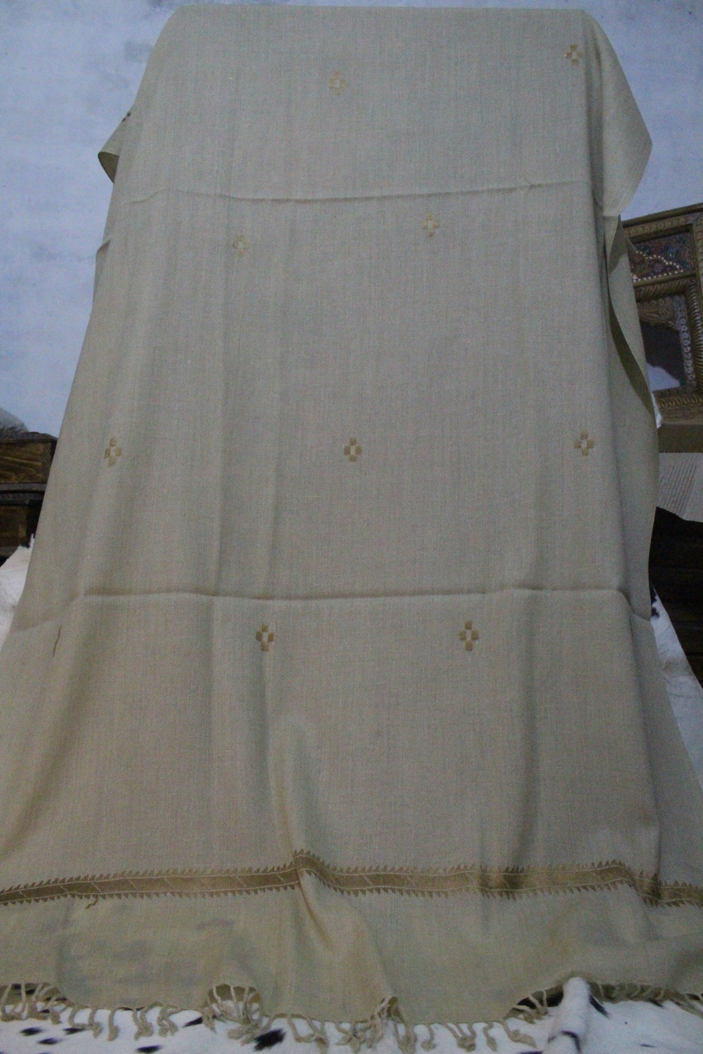 Swati Embroidery Wool Ac