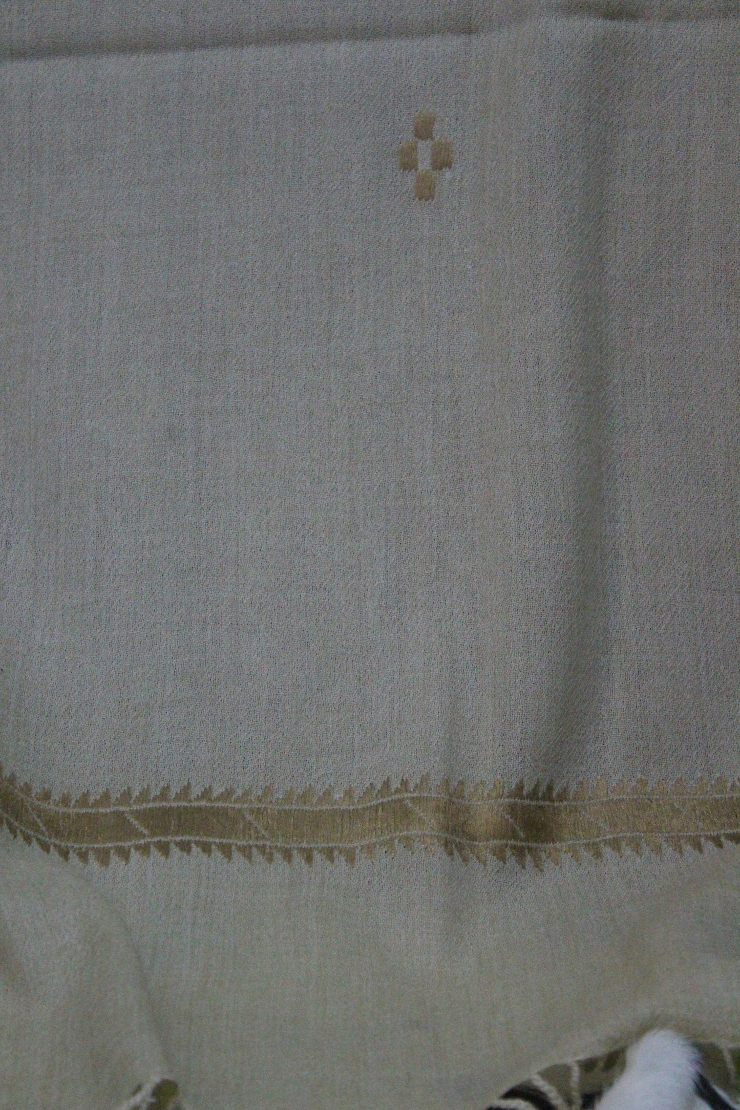 Swati Embroidery Wool Ac