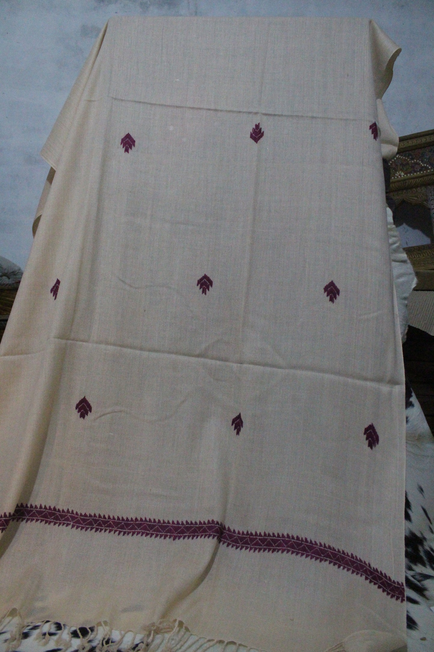 Swati Embroidery Wool AI