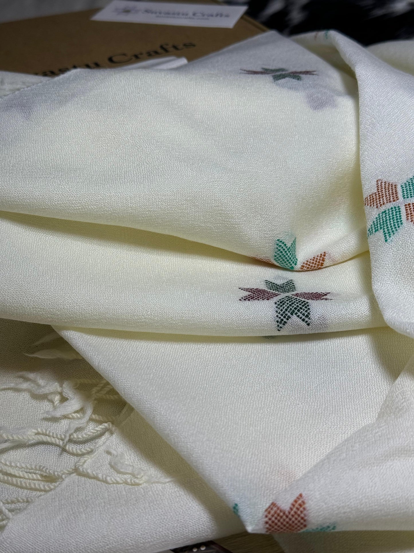 Suvastu Signature Pure Wool