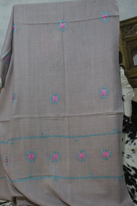 Swati Embroidery Wool Brown Q