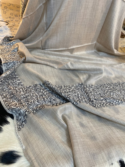 Kashmiri Pashmina Jamawar Light Gray 4 Border