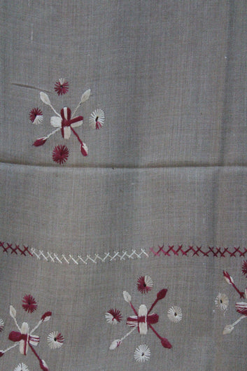 Swati Embroidery Wool Brown Z