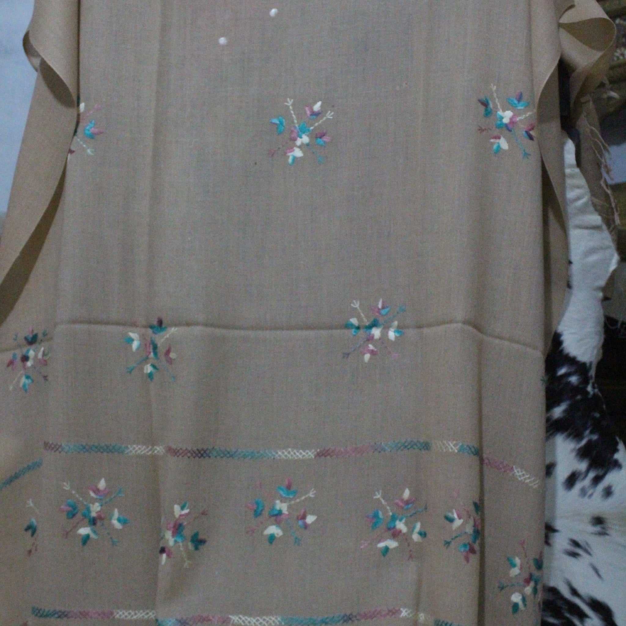 Swati Embroidery Wool Brown