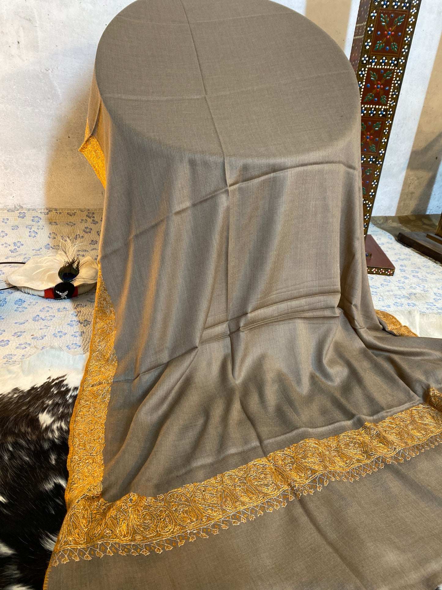 Kashmiri Pashmina Sui Jal Brown C