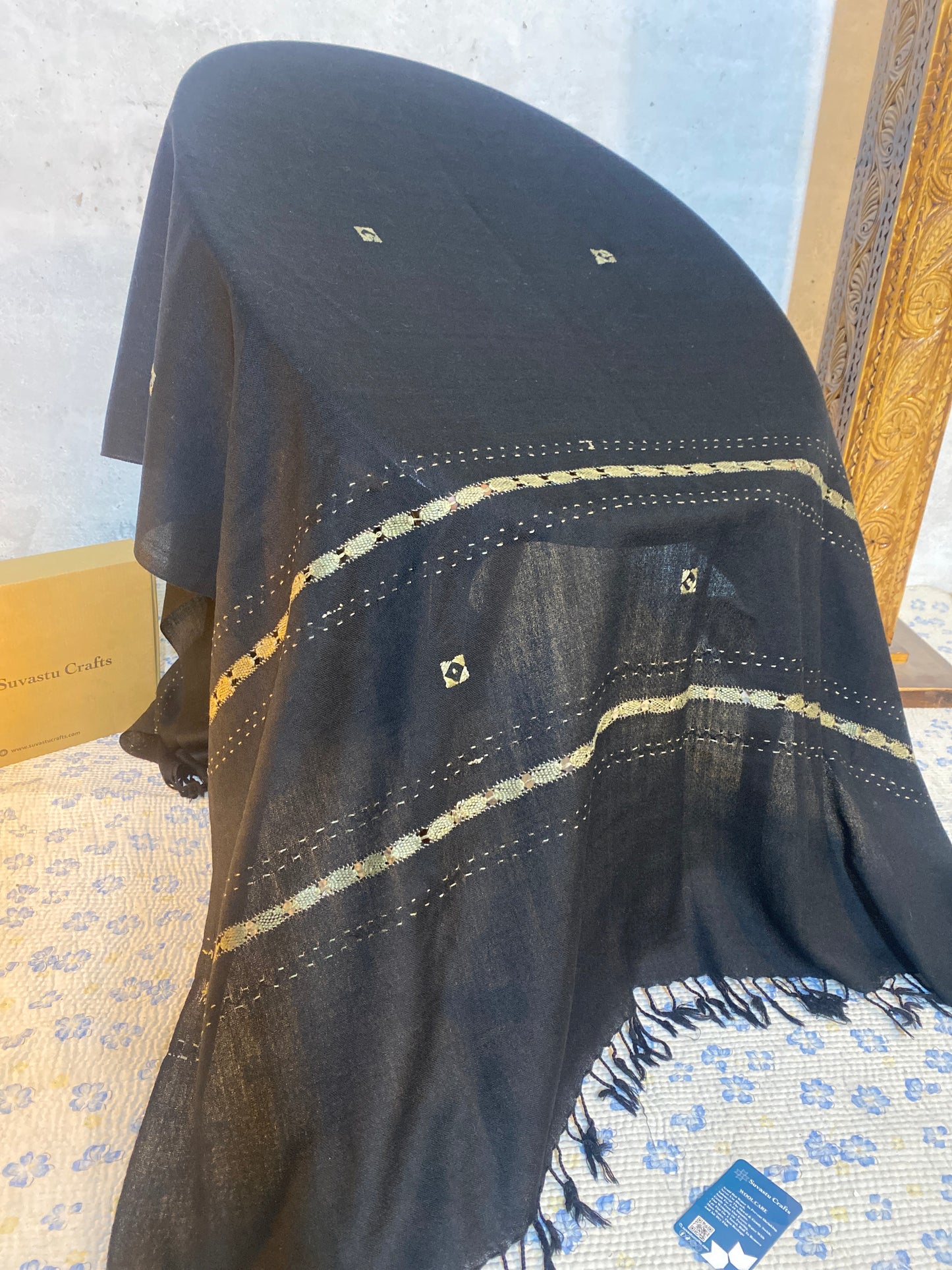 Swati Embroidery Wool Black BC