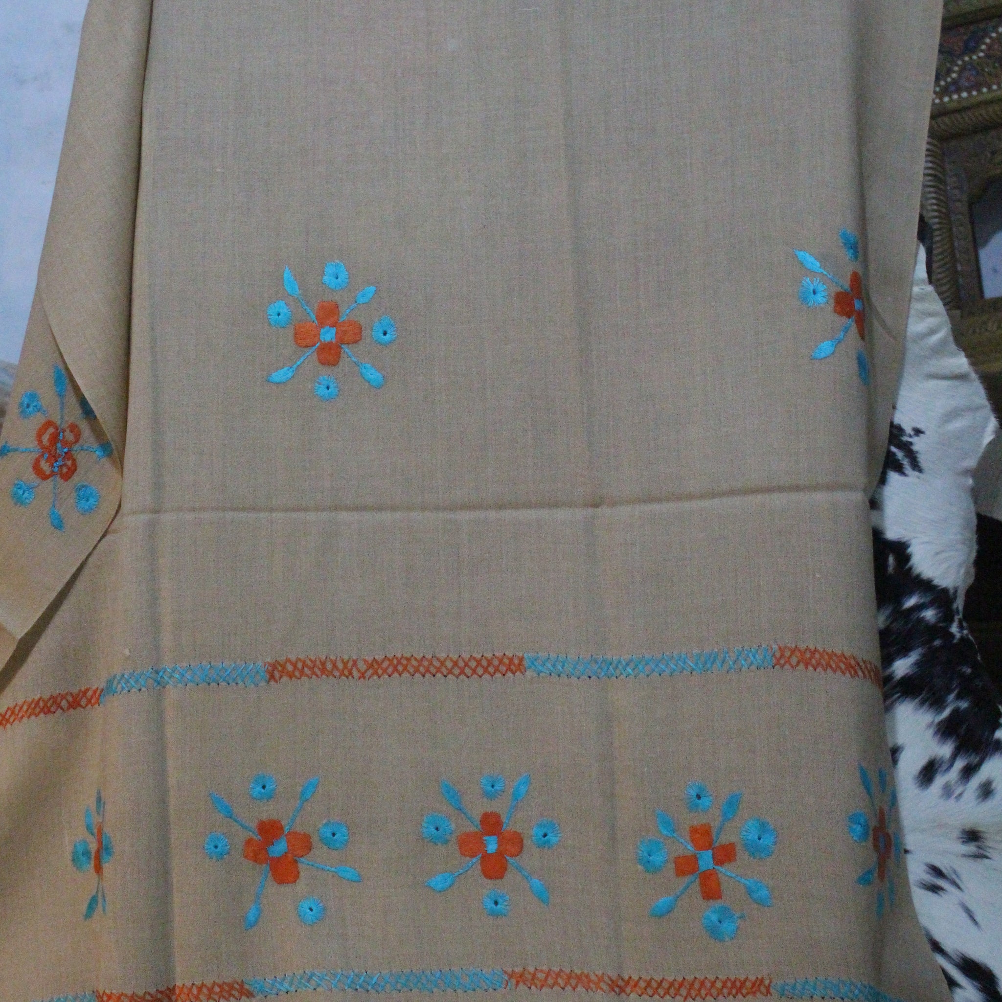 Swati Embroidery Wool Brown