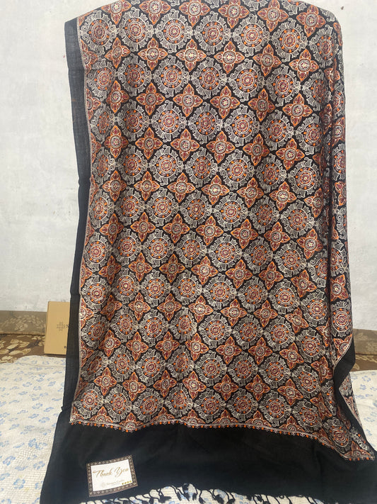 Embroidery Wool Black S
