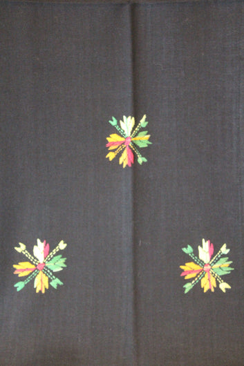 Swati Embroidery Wool Black L