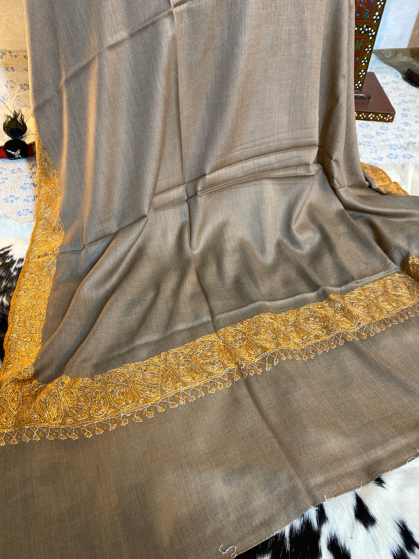 Kashmiri Pashmina Sui Jal Brown C