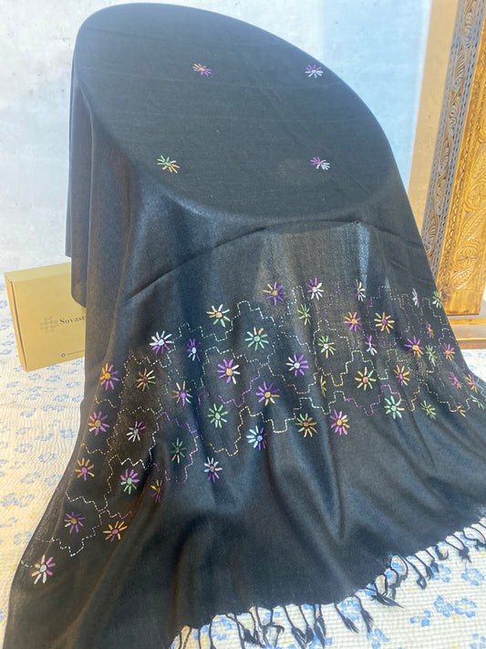 Swati Embroidery Wool Black SM