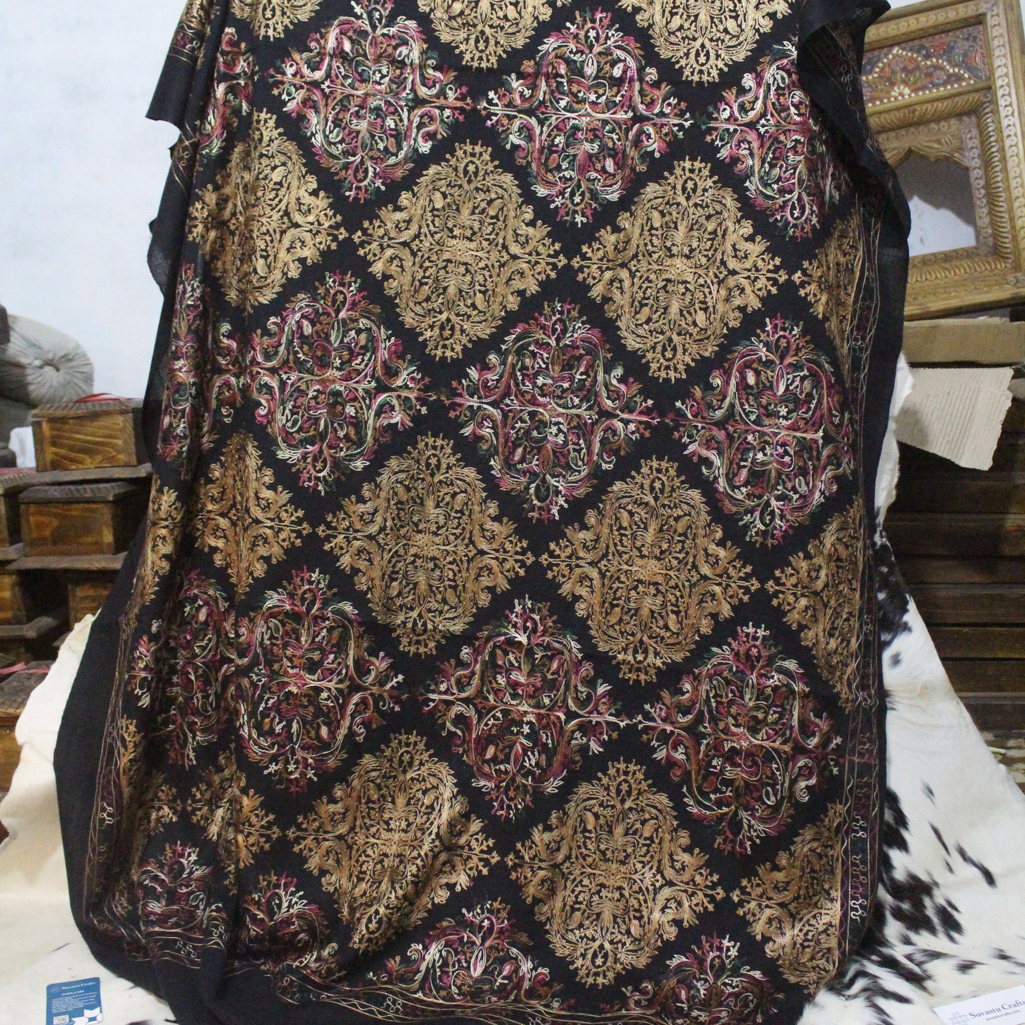 Swati Embroidery Wool BLack AL