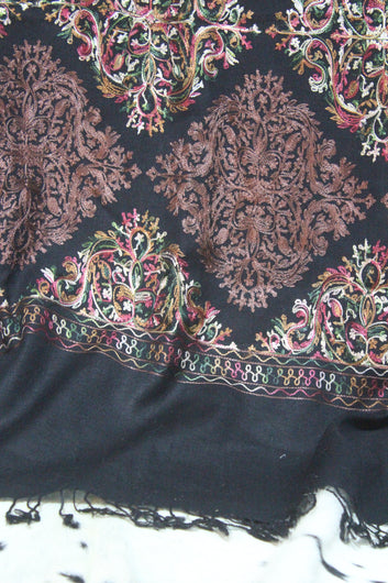 Swati Embroidery Wool BLack AM