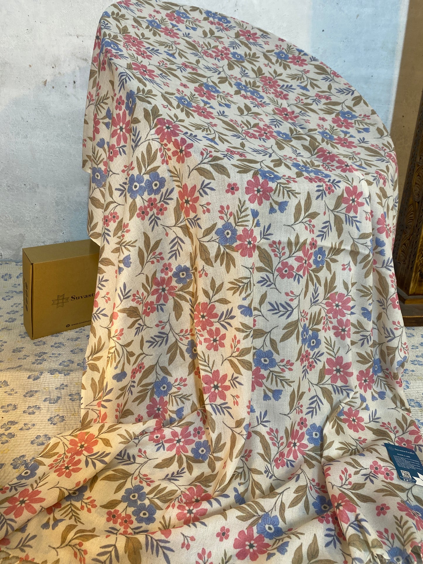 Swati Print Wool Half White C