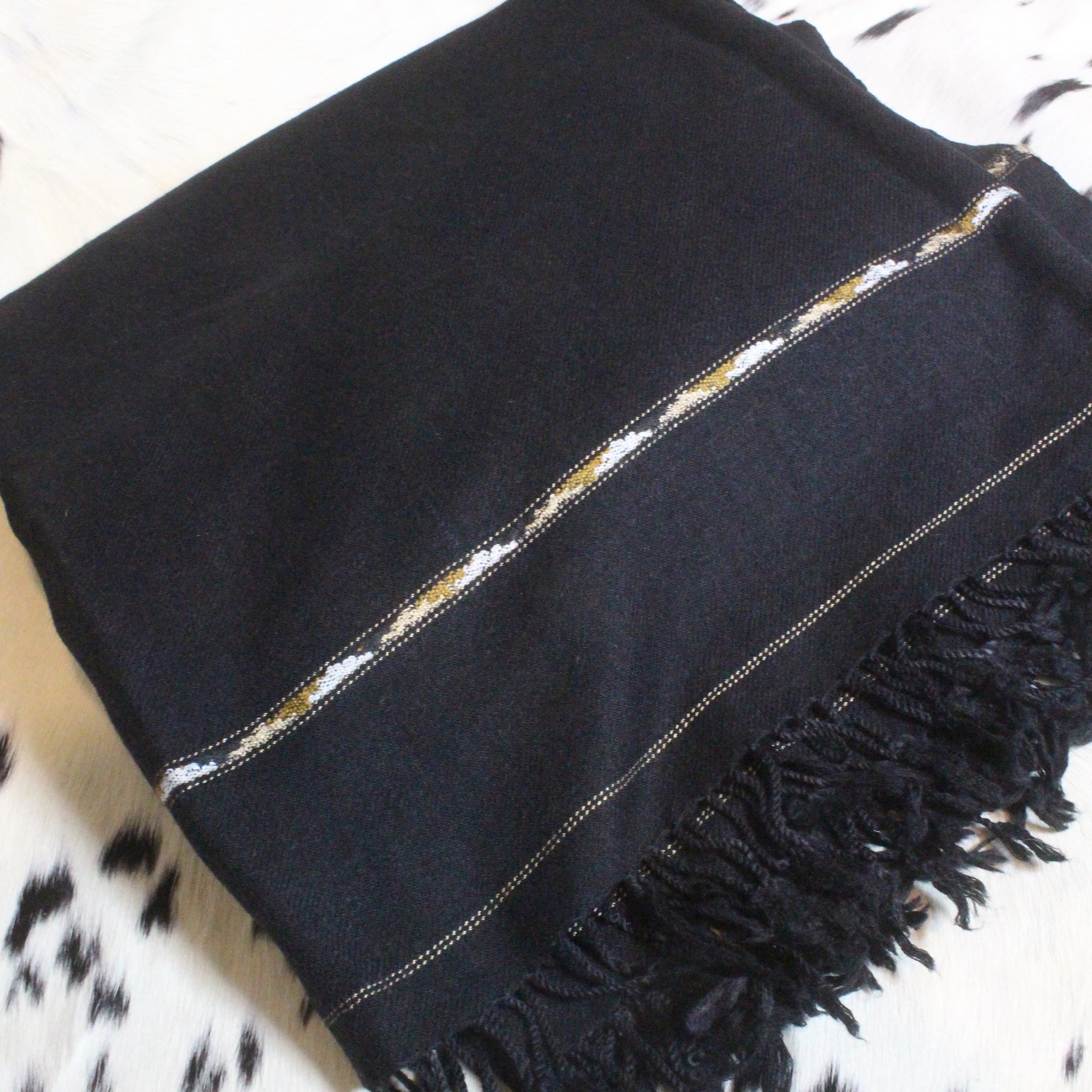 Swati Angora Black A