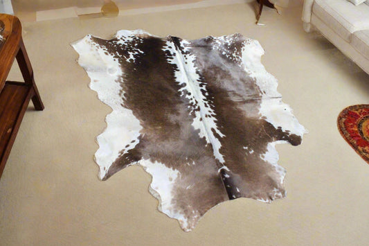 Cow Hide Rug 5x4.5 fts