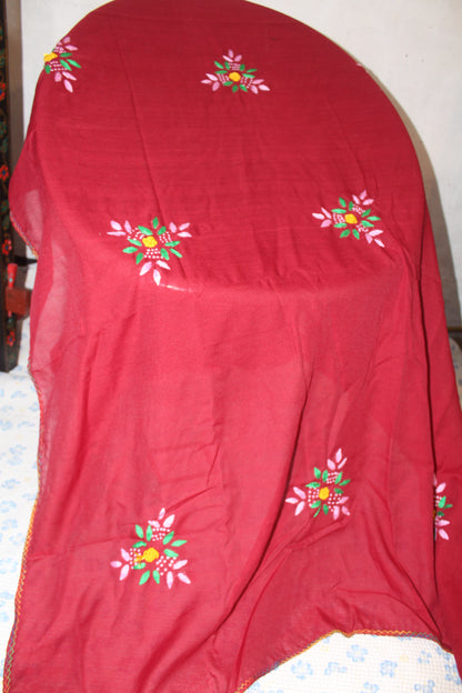 Summer Swiss Shawl Maroon