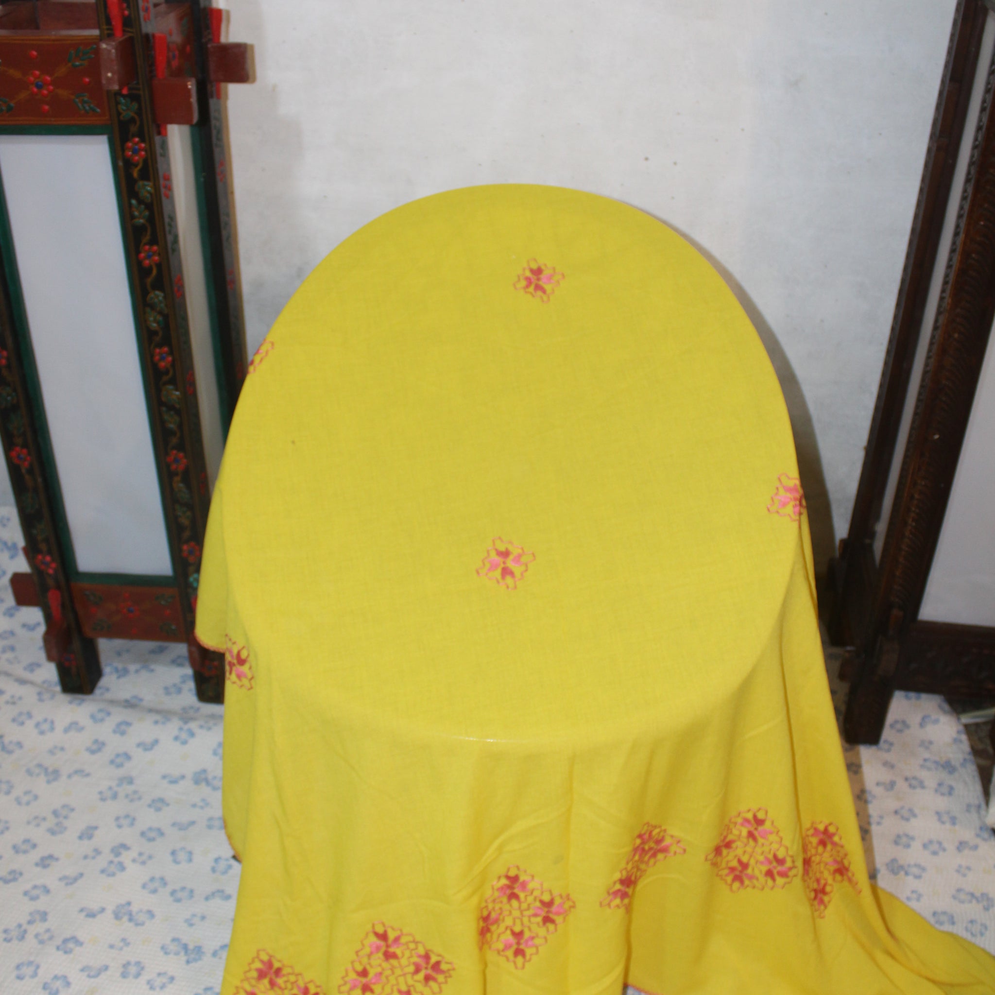 Summer Swiss Shawl Yellow B