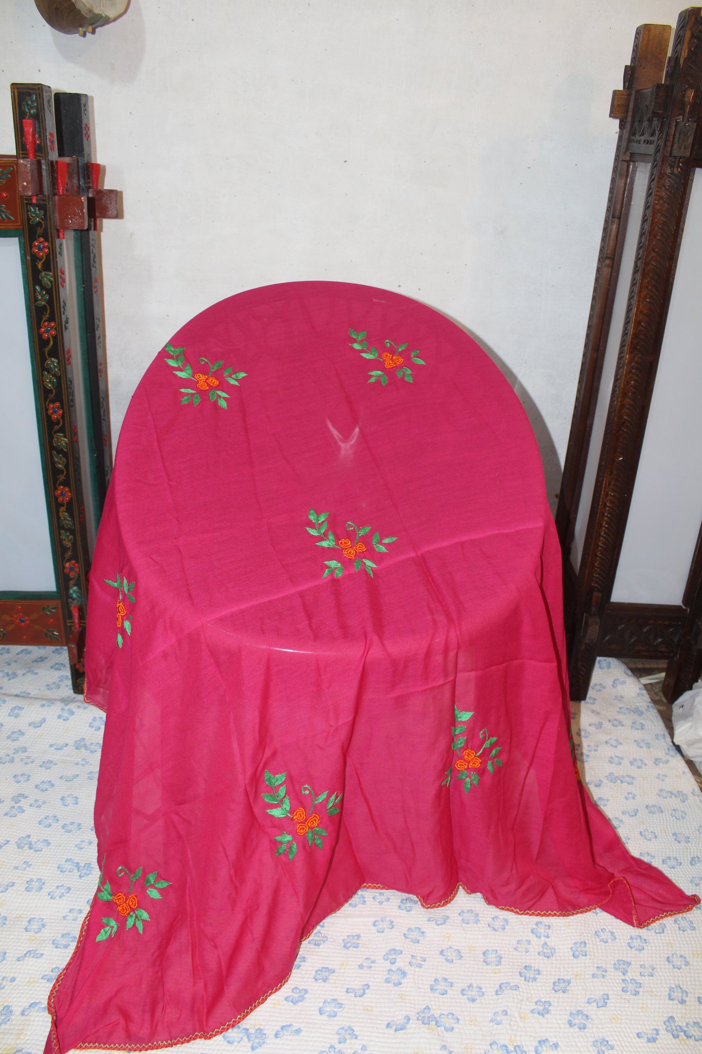 Summer Swiss Shawl Pink